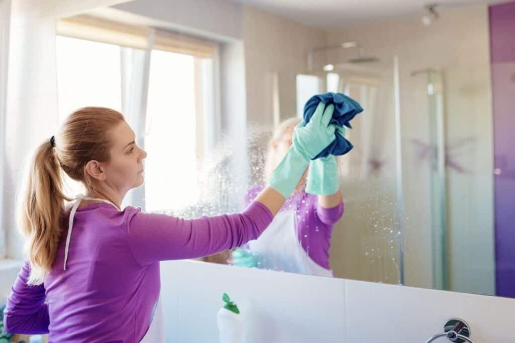 bathroom cleaning hacks