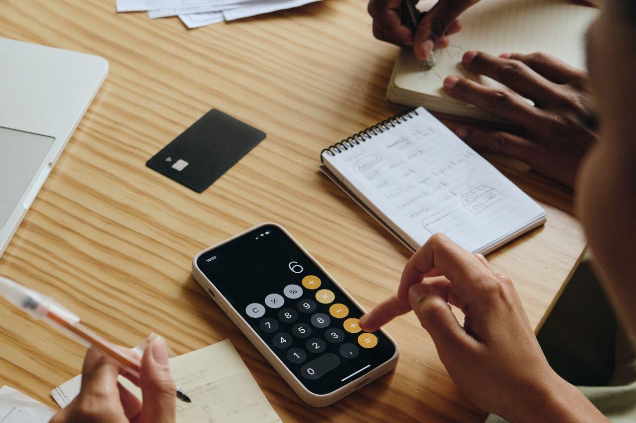 7 Tips For Budgeting Finances As A Couple Budgeting Couple