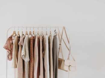 how to declutter your closet and wardrobe fast